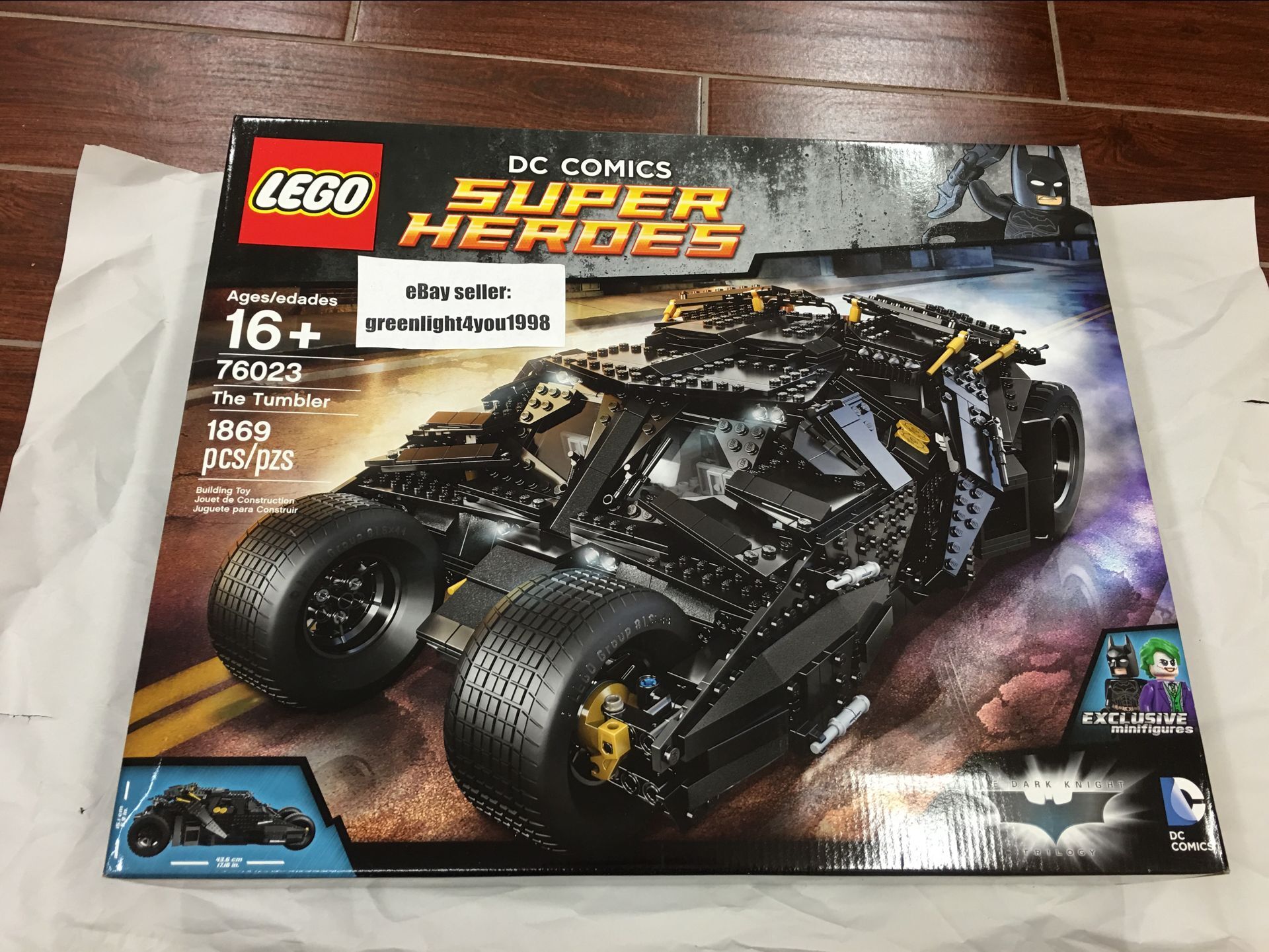 LEGO 76023 DC COMICS Super Heroes Batman The Tumbler Building Toy